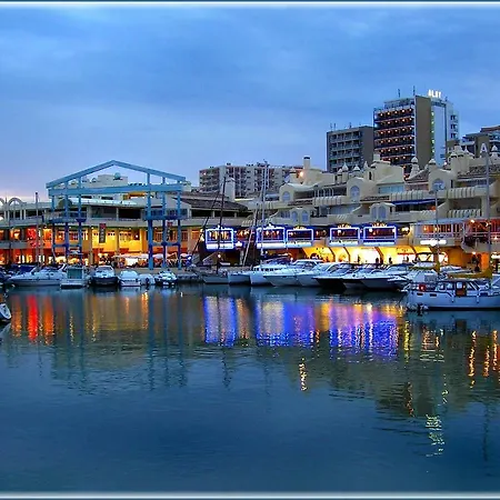 Marina *