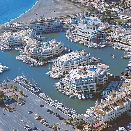 Marina *